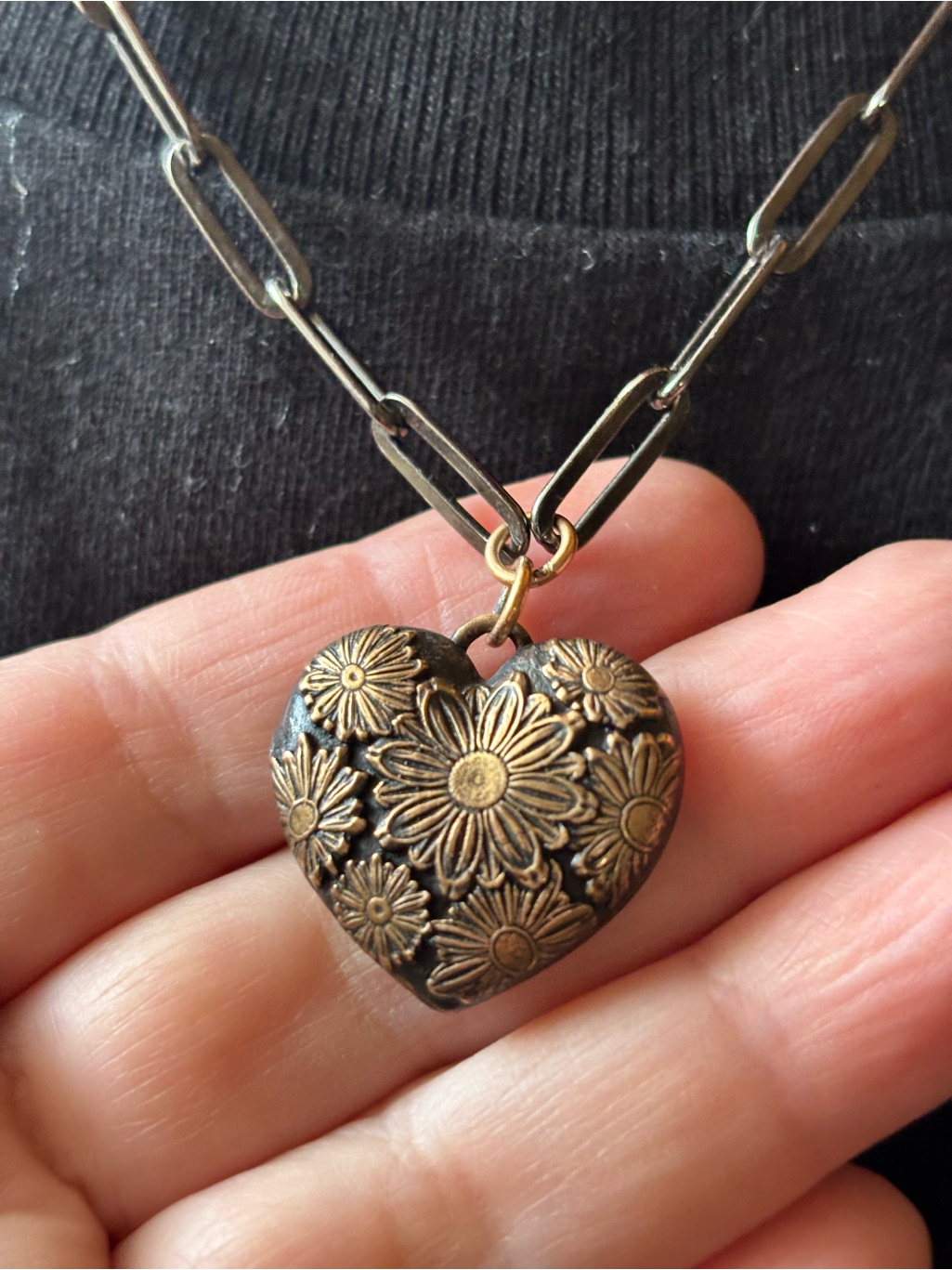 Pyrrha - Daisy Large Puffed Heart Talisman - Retired - Perfect Condition